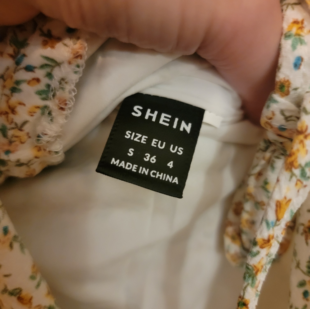 SHEIN White Skirt with Yellow Floral Print